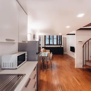 Appartement Charming De Togni, Milaan